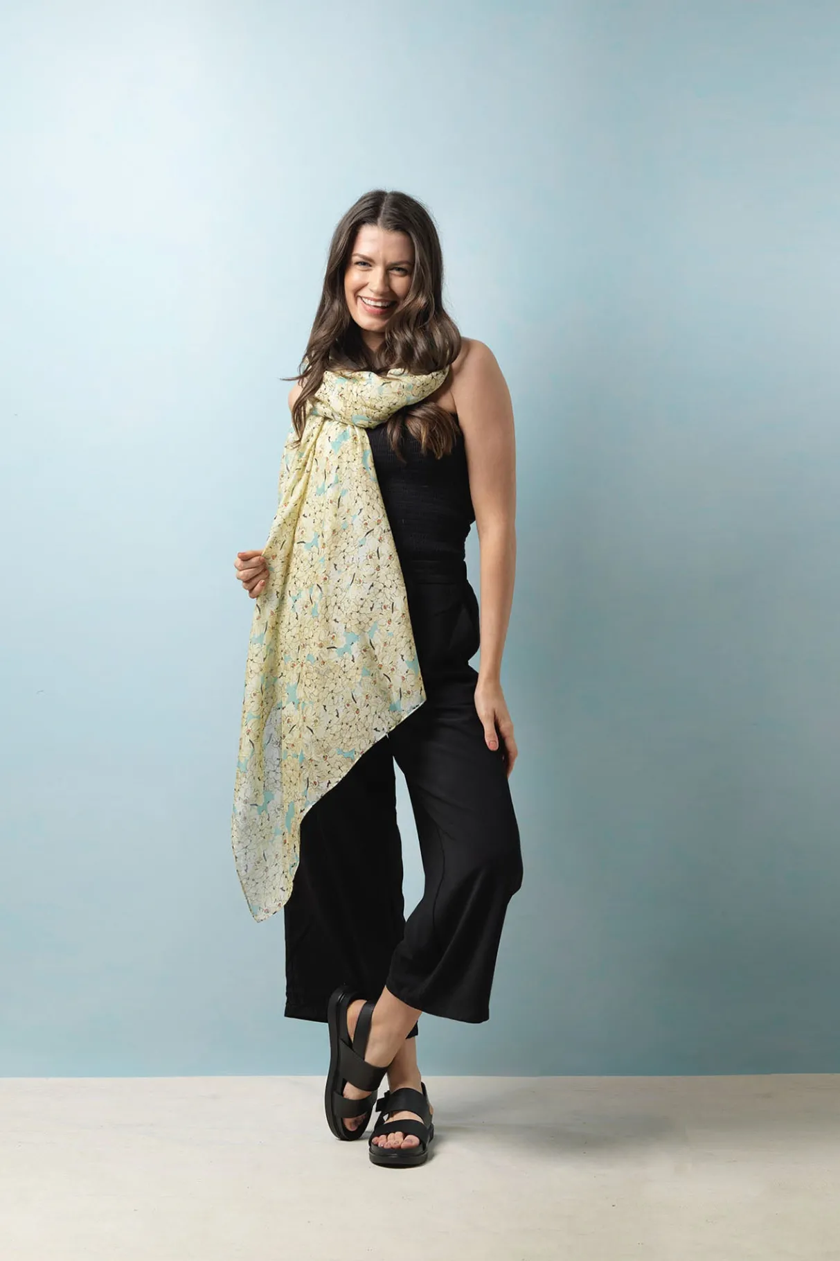 blossom_scarf_1.webp Cheap One Hundred Stars Blossom Scarf
