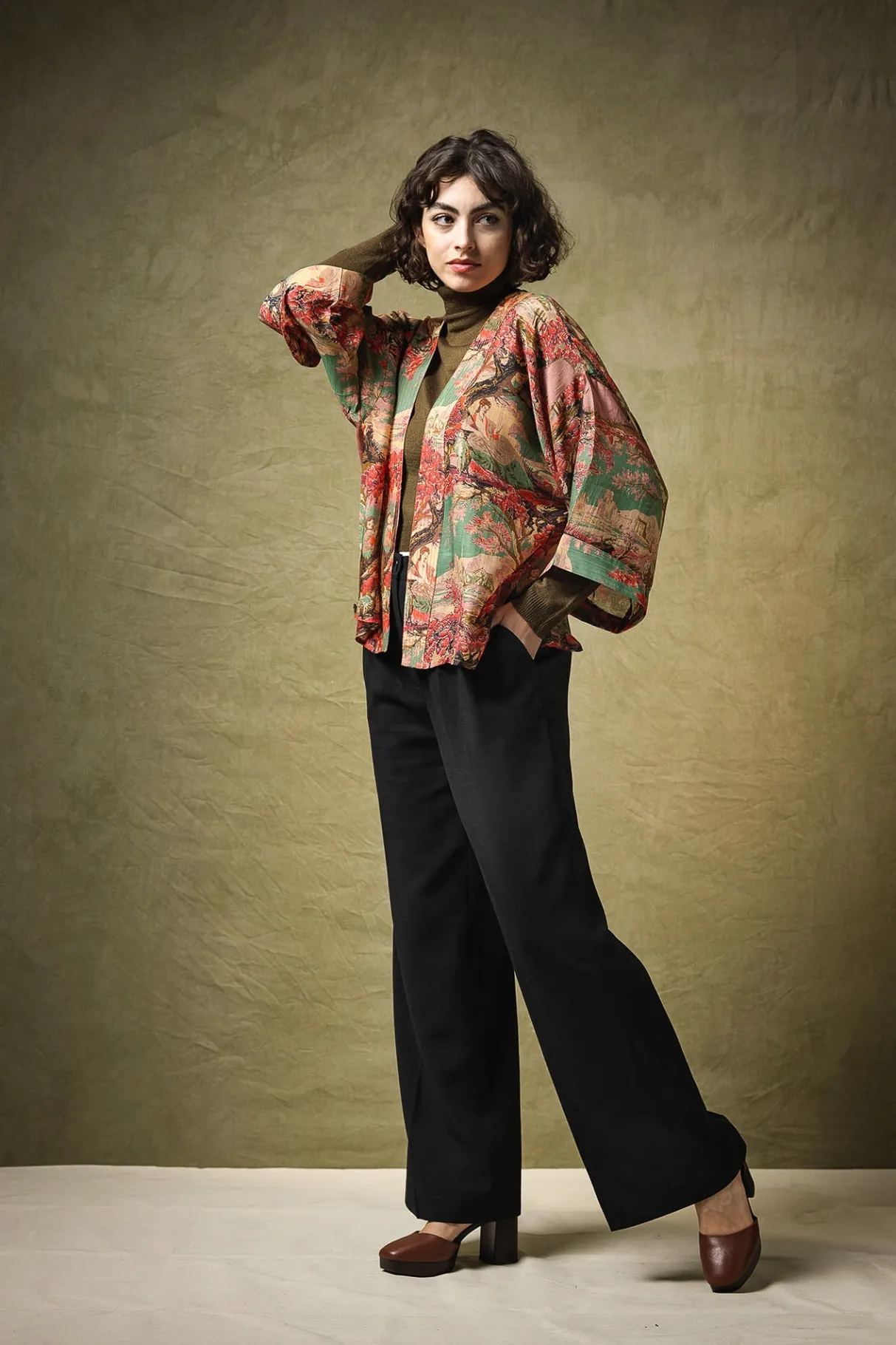 country_toile_berry_kimono_2.webp Clearance One Hundred Stars Country Toile Berry Kimono