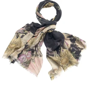 Best One Hundred Stars Daisy Black Wool Scarf