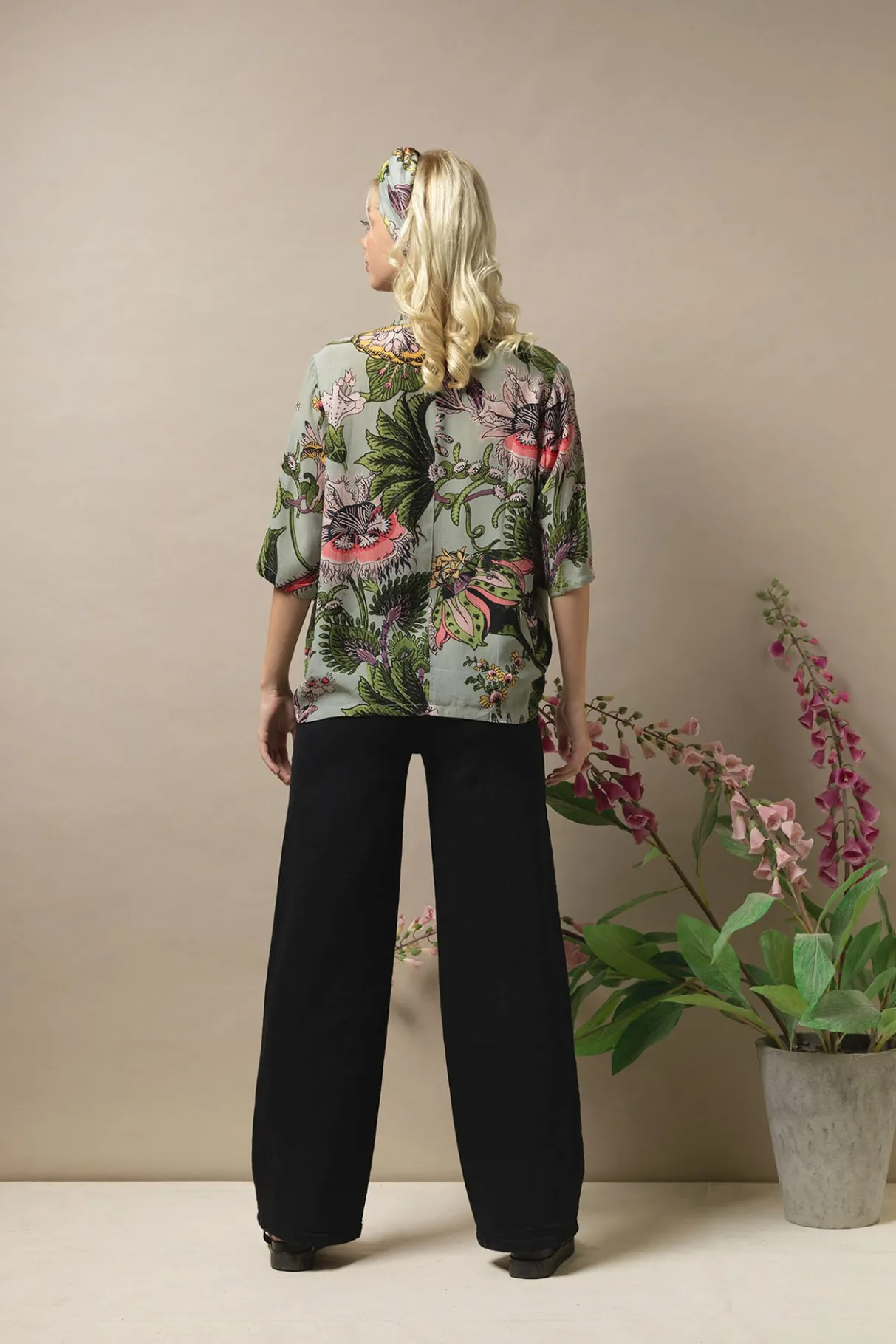 eccentric_blooms_putty_rachel_top_3.webp Fashion One Hundred Stars Eccentric Blooms Putty Rachel Top