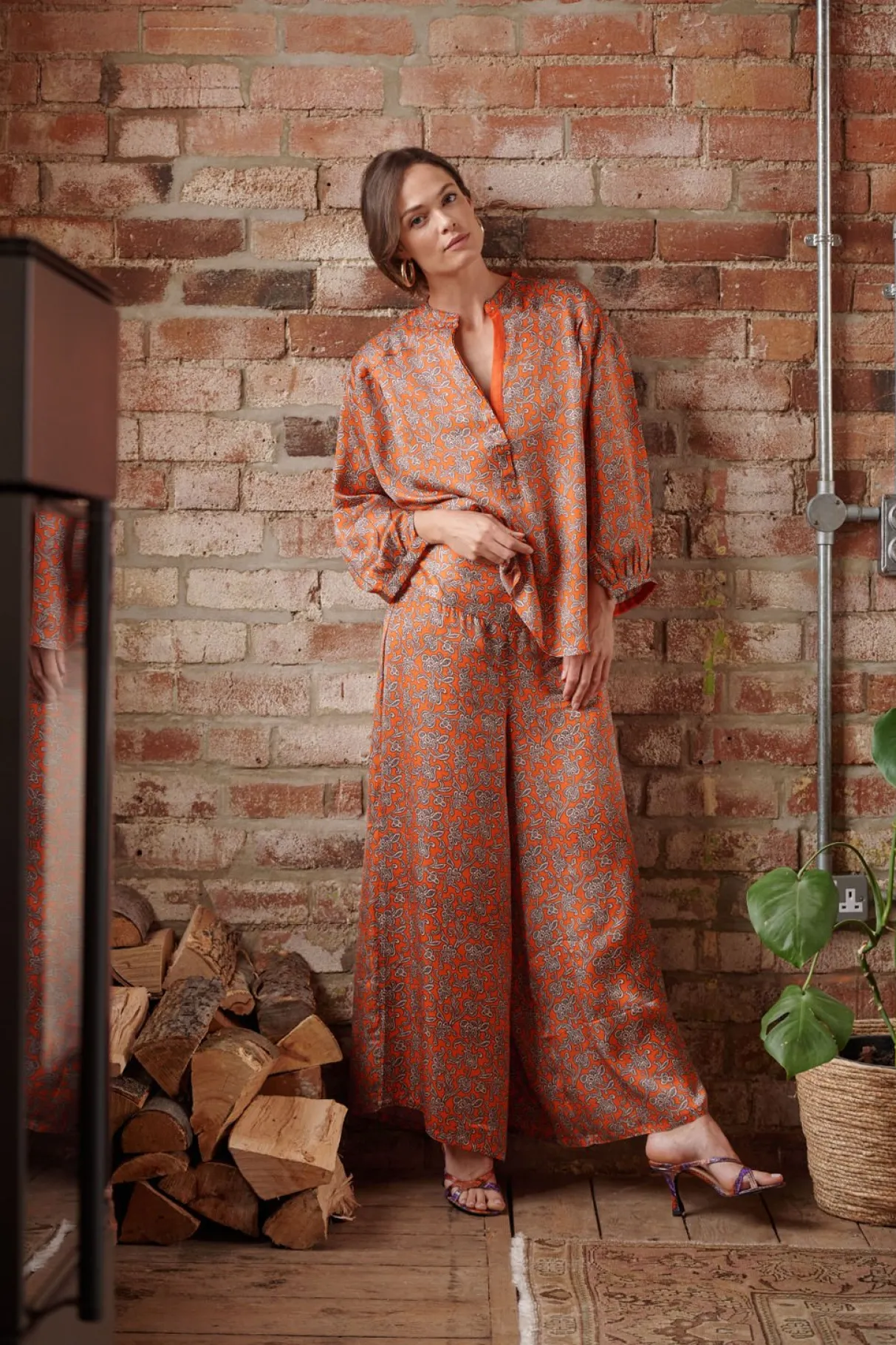 floral_paisley_orange_palazzo_pant_0.webp Shop One Hundred Stars Floral Paisley Orange Palazzo Pant