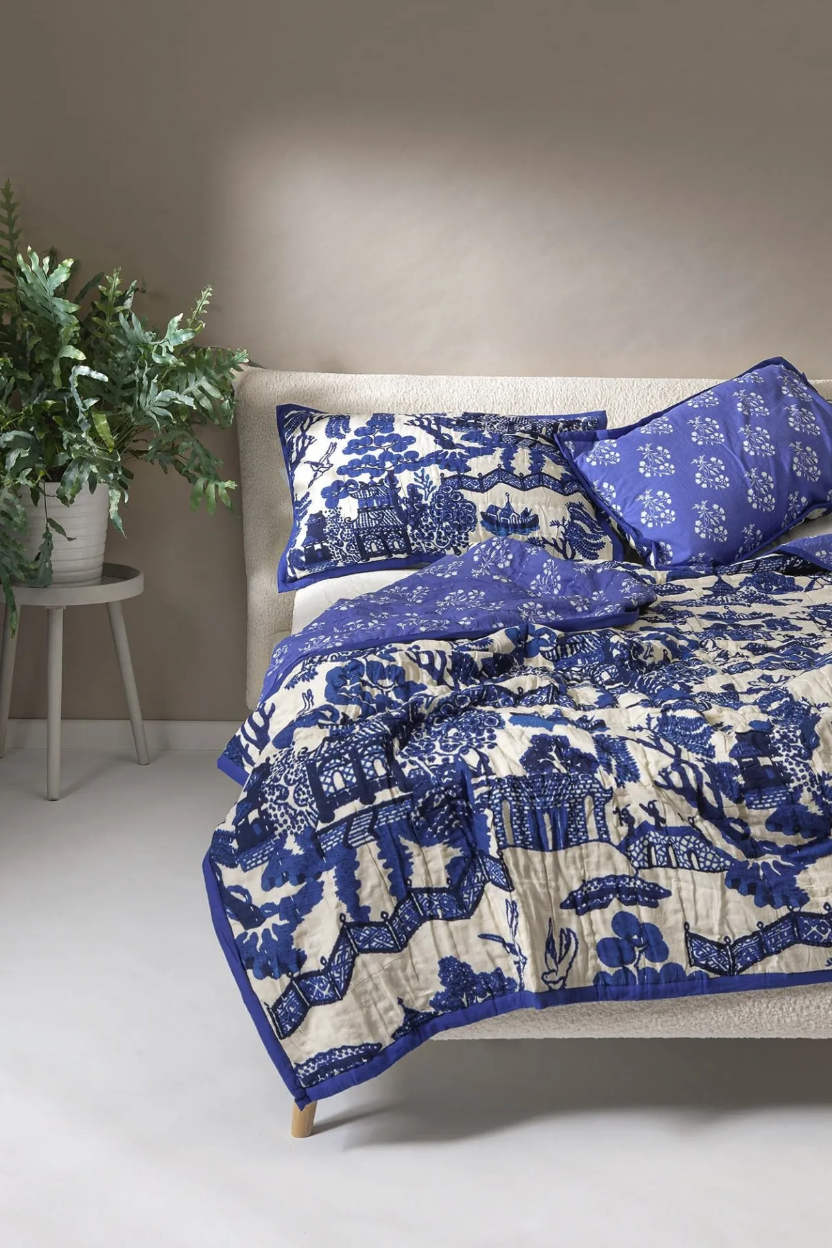giant_willow_blue_pillow_shams_1-1.webp Store One Hundred Stars Giant Willow Blue Pillow Shams