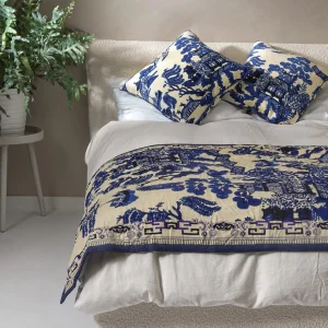Cheap One Hundred Stars Giant Willow Blue Velvet Throw
