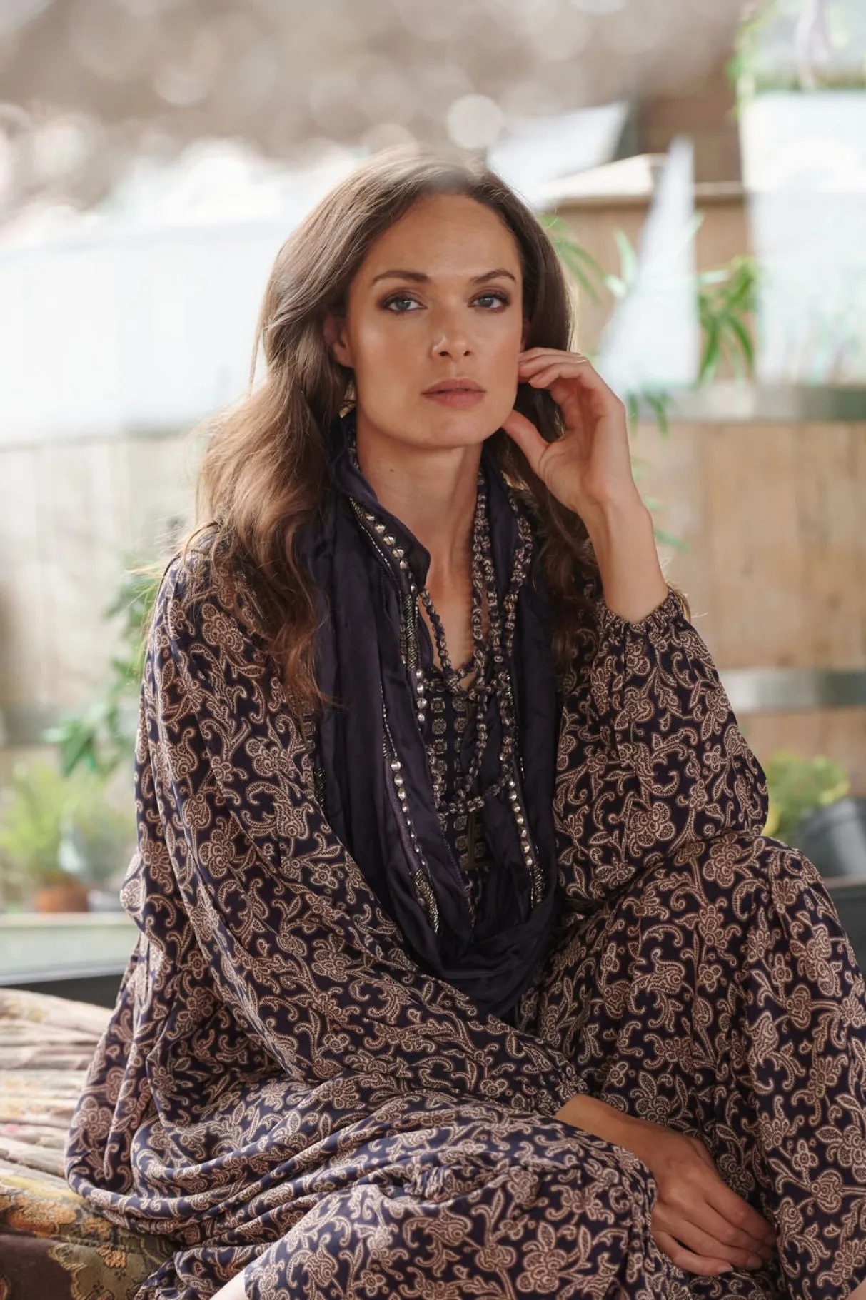 indian_heritage_blue_necklace_scarf_0.webp Clearance One Hundred Stars Indian Heritage Blue Necklace Scarf