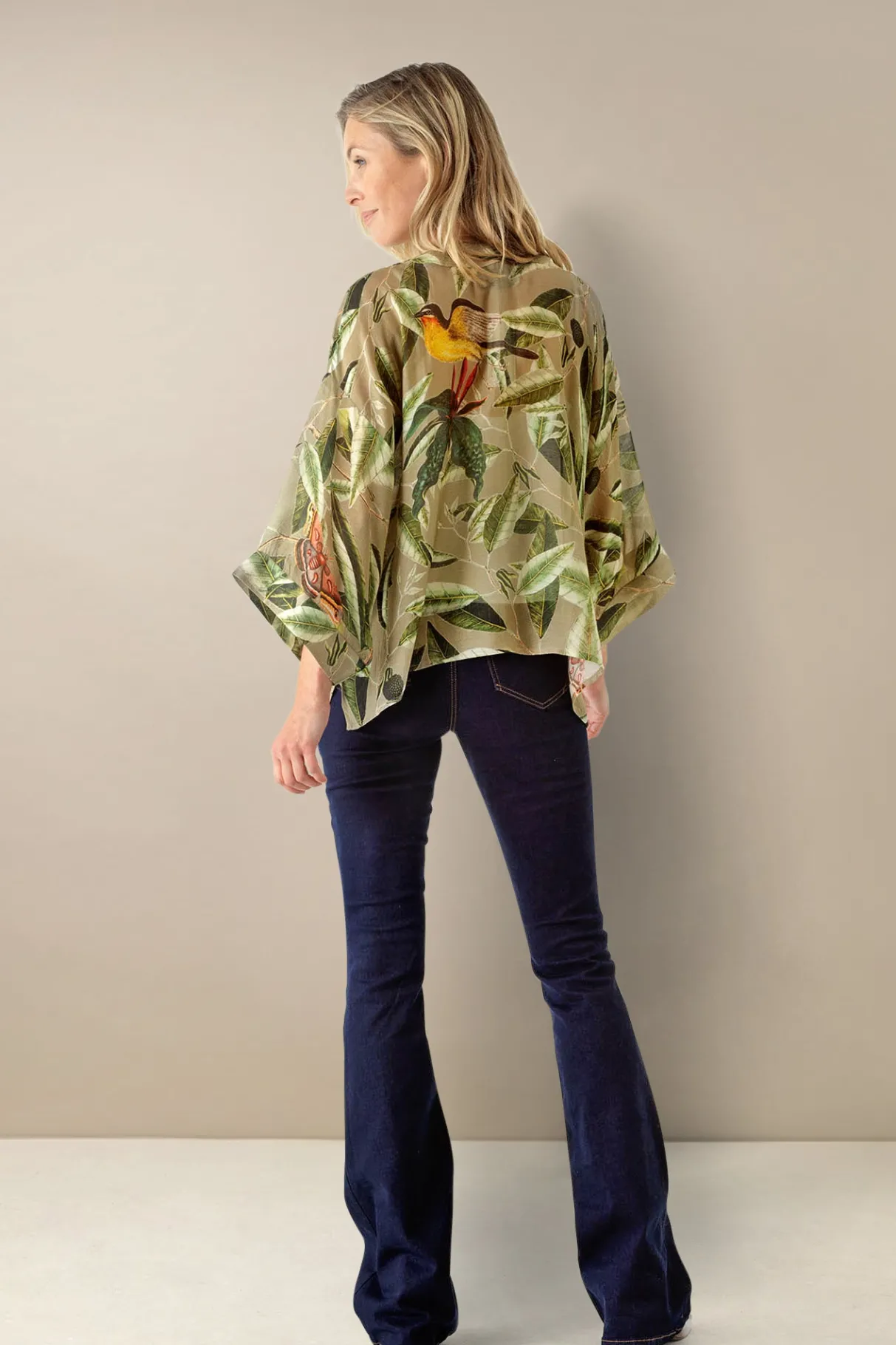 kew_evergreen_stone_kimono_2.webp Store One Hundred Stars Kew Evergreen Stone Kimono