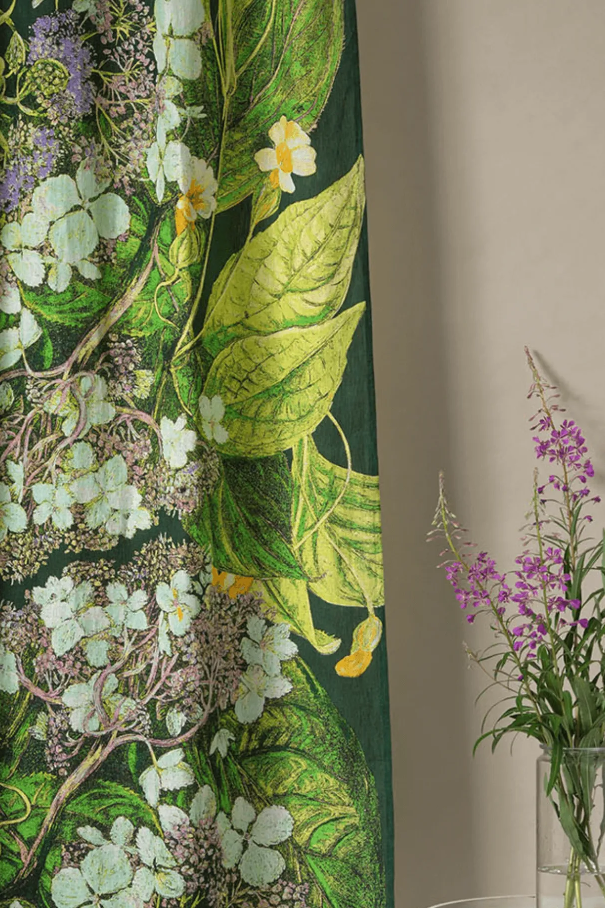 kew_hydrangea_lime_linen_panel_0.webp Store One Hundred Stars Kew Hydrangea Lime Linen Panel