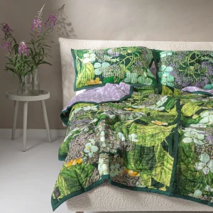 Store One Hundred Stars Kew Hydrangea Lime Pillow Shams