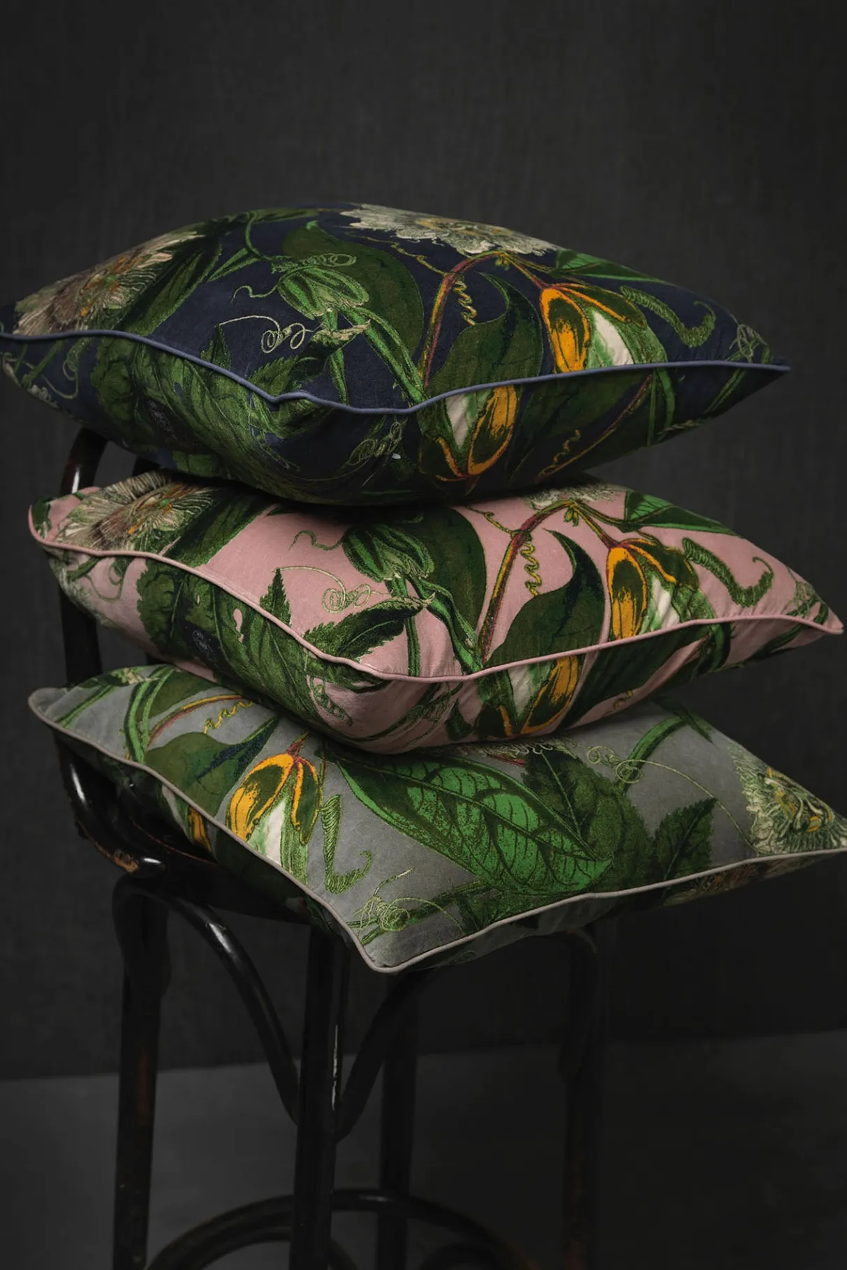 kew_passion_flower_grey_velvet_square_cushion_1.webp Sale One Hundred Stars Kew Passion Flower Grey Velvet Square Cushion