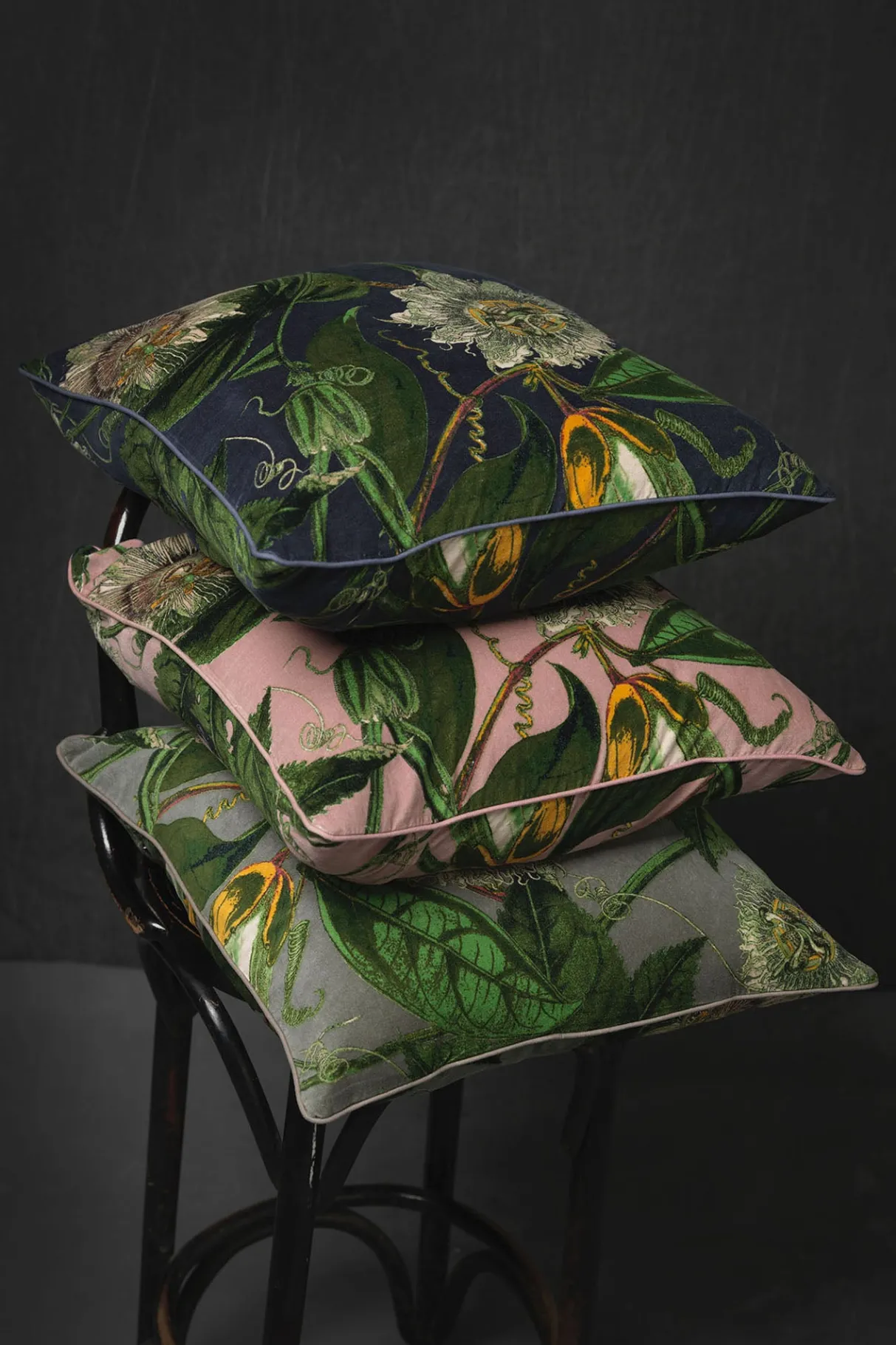 kew_passion_flower_pink_velvet_square_cushion_1.webp Sale One Hundred Stars Kew Passion Flower Pink Velvet Square Cushion