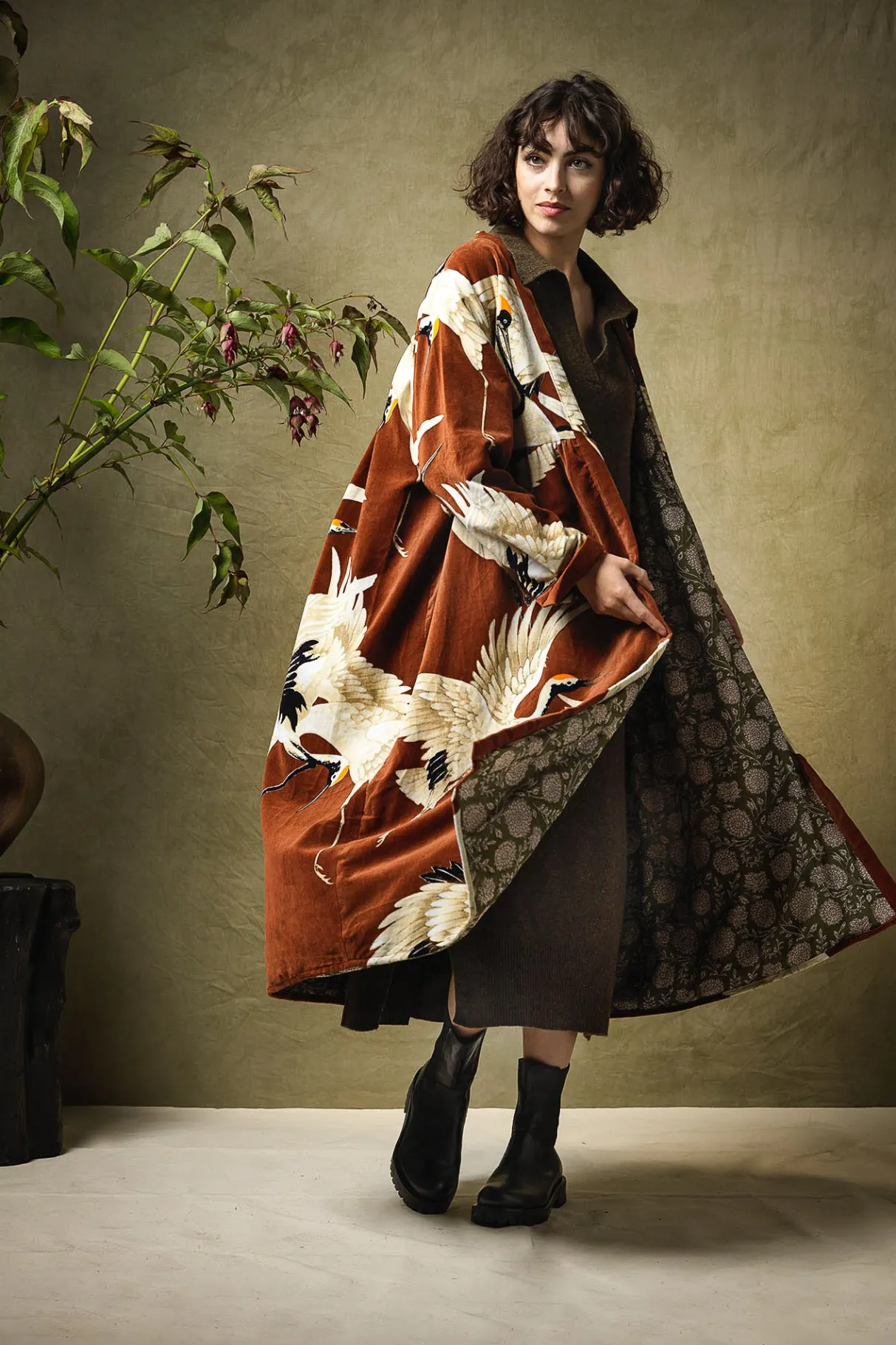 stork_cigar_velvet_duster_coat_3.webp Cheap One Hundred Stars Stork Cigar Velvet Duster Coat