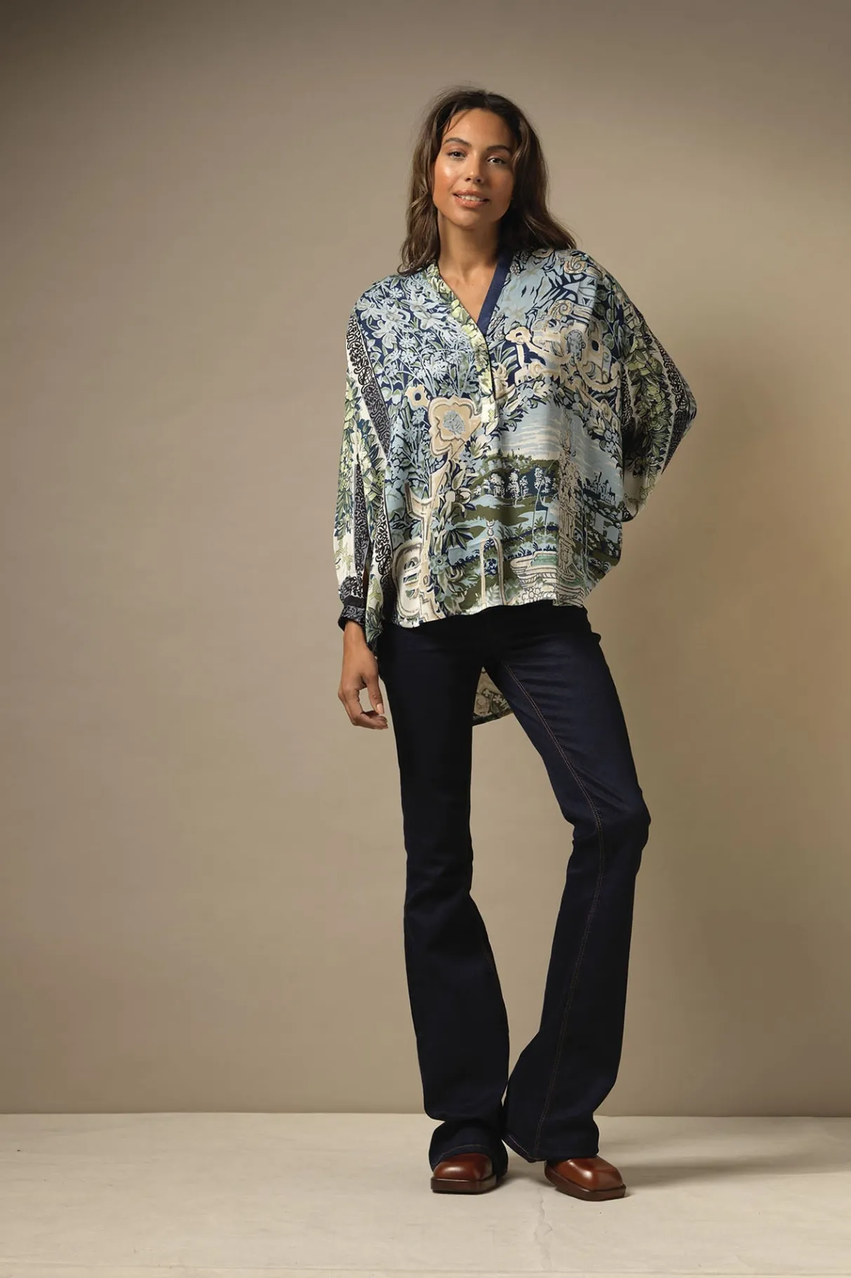 tapestry_sea_darcy_shirt_1.webp Flash Sale One Hundred Stars Tapestry Sea Darcy Shirt