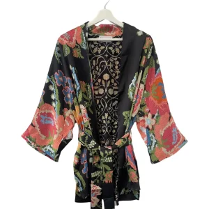 Best One Hundred Stars Woven Flower Black Wrap Jacket